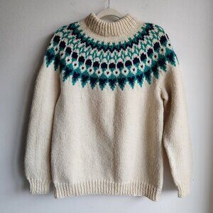 Unworn Handmade Fair Isle Sweater in Soft Ivory with Blue-Green Pattern – Sz M